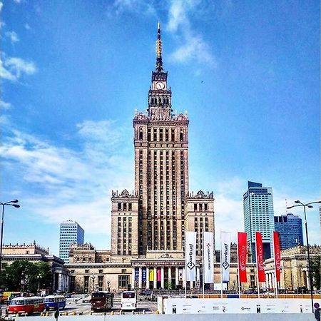 W samym Centrum na Grzybowskiej Warszawa Zewnętrze zdjęcie